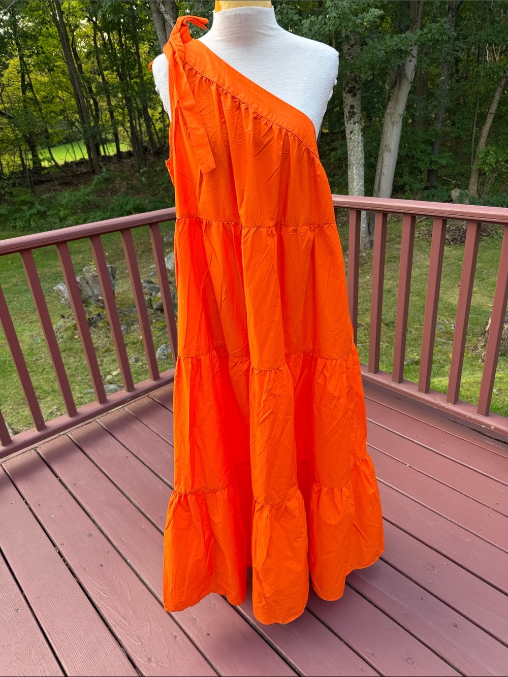 Who What Wear XL orange one shoulder bow dress with pockets.